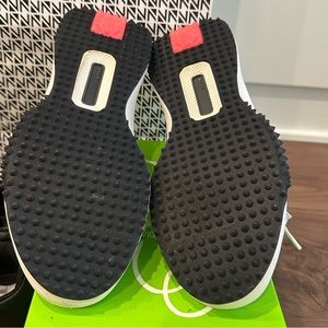 G/FORE G.112 Women’s Kiltie Golf Shoe Sz 7.5